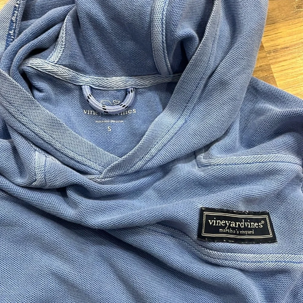 New w/out tags Vineyard Vines Sun washed blue pullover sz S - Picture 2 of 6